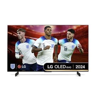 LG C4 pe fundal alb pătrat