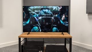 Televizor OLED LG C4 de 42 de inch