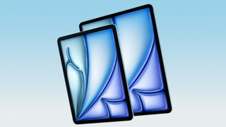 Două iPad-uri plutind pe un fundal cu gradient albastru