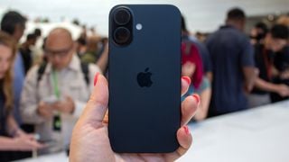 smartphone iPhone 16