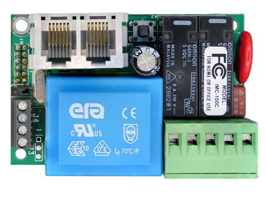 Noul controler multiplatformă care suportă IR, Serial, RF, IP, Trigger și Contact Uscat