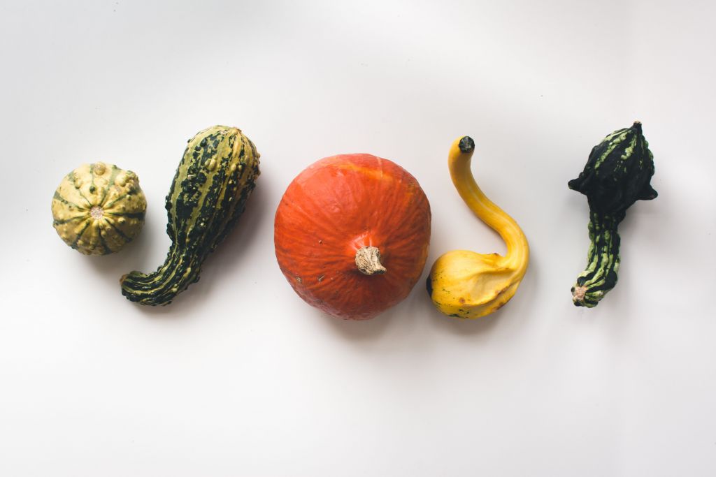 A Group Of Different Types Of Squash