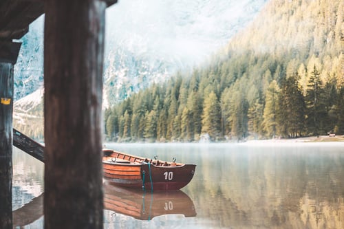 a boat on a lake