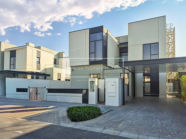 Private Garden and Pool |4BR+Drivers Room |Ready