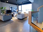 Commercial Villa | Prime Spot | Business Ready