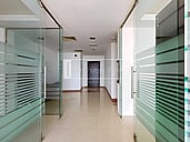 Mid-Floor | Close to Metro | Fitted |Partitioned