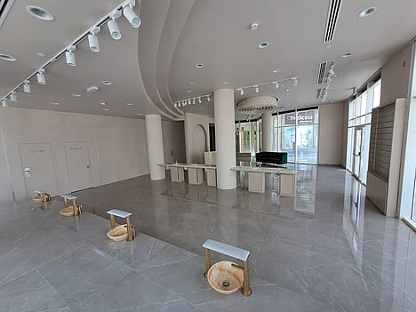 img-gallery