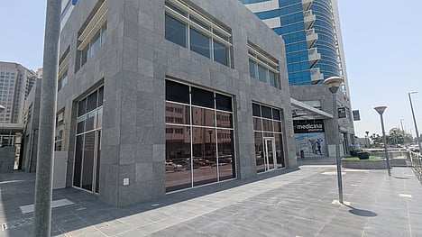 img-gallery