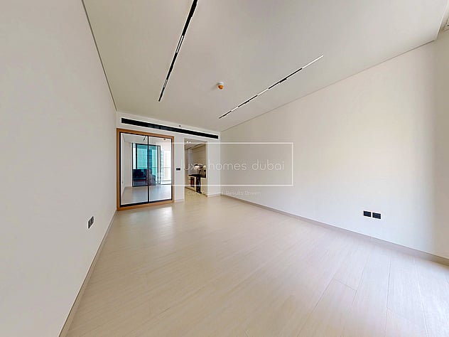 Elegant Studio | Waterfront | Premium Finish