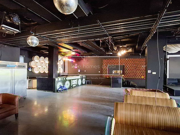 Retail Shop | Street-Facing | High Visibility