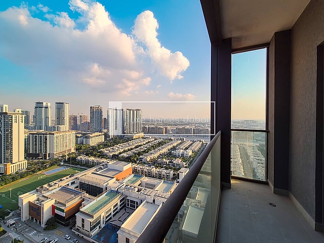 Prime Location | Vacant 2BHK | Ready to Move