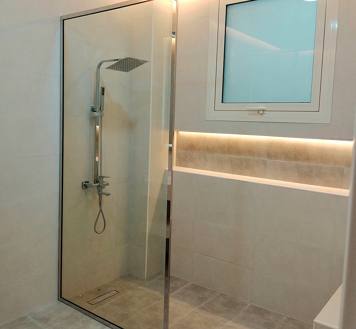 Shower Glass Enclosure