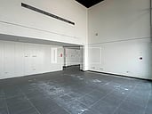 Fitted Shop | Prime Location | Ready | Vacant