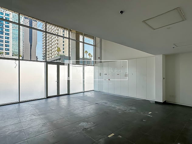 Fitted Shop | Prime Location | Ready | Vacant