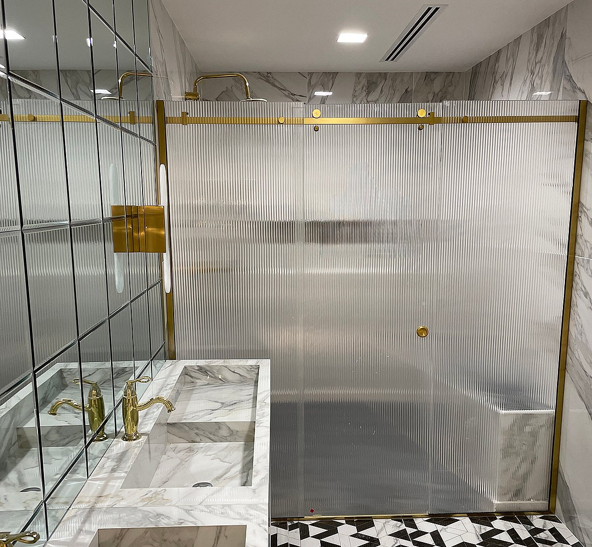 Shower Glass Enclosure
