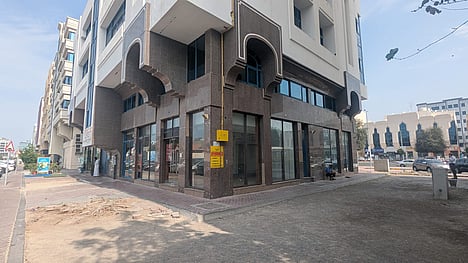 img-gallery