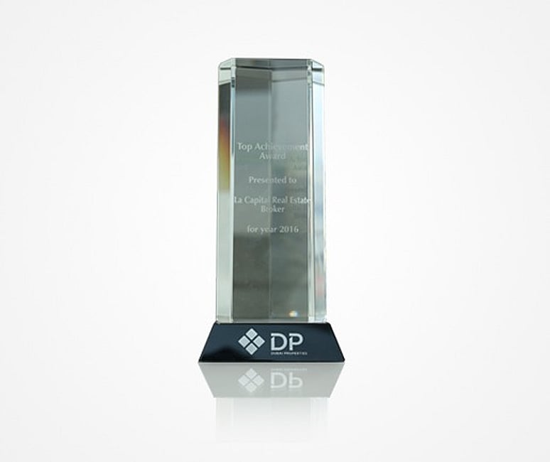 Top achievement award presented to La Capitale Real Estate Broker year 2016