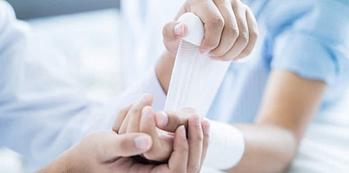 How the Best Orthopaedic Doctor in Dubai Can Help Deal with Mobility Complications
