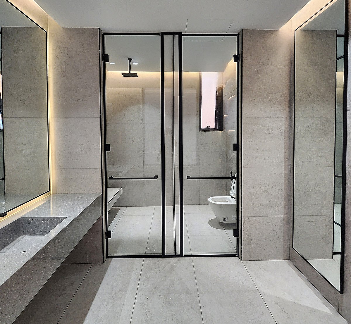 Shower Glass Enclosure