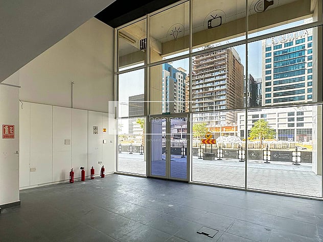 Fully Fitted Ground Floor Shop | High Visibility