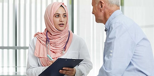How does a good psychologist in Dubai help to improve self esteem