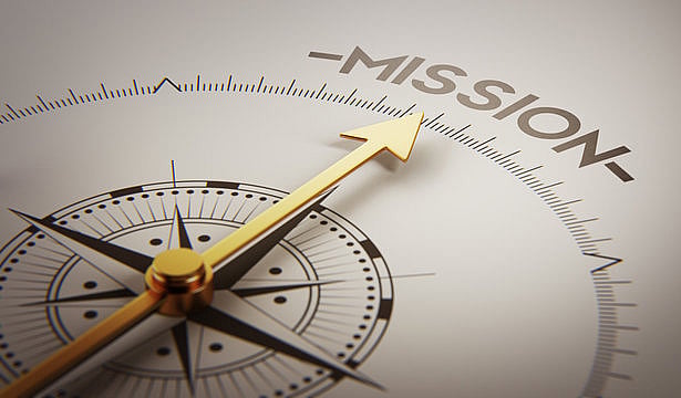 glass industries in uae