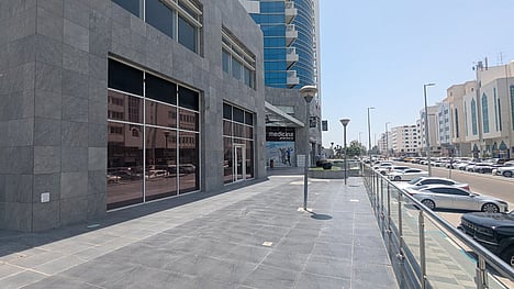 img-gallery