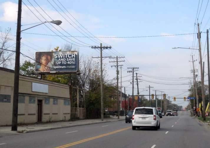 Woodland Av SS 190ft E/O East 93 St F/E - 1* Media