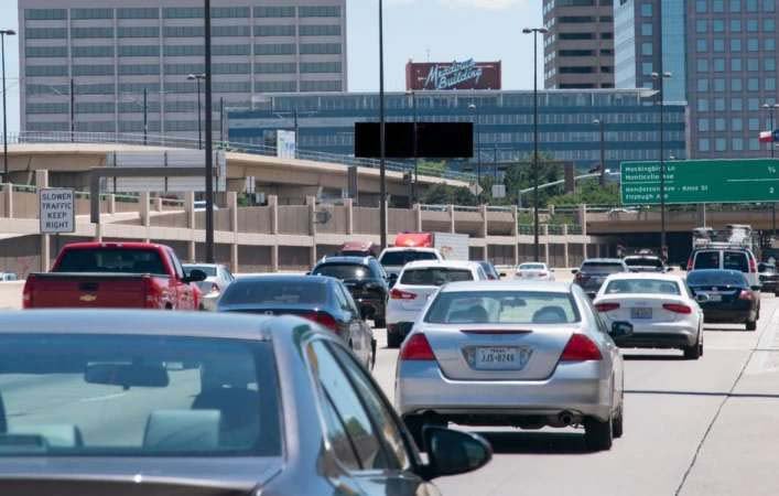 Central (75) S/O Lovers Lane E/S F/N Media