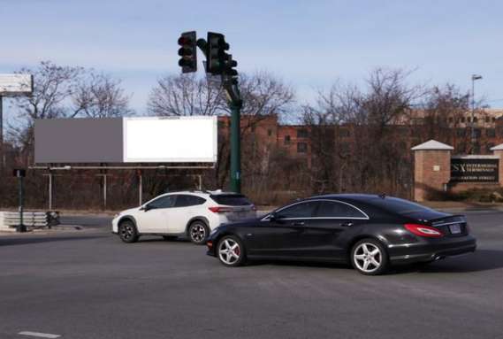 Location photo for Grafton St near Worcester, MA (Union Station - Franklin Street and Harding Street, next to Union Station Garage (Same bus stop as WRTA routes 1,, Oak Hill (Worcester)