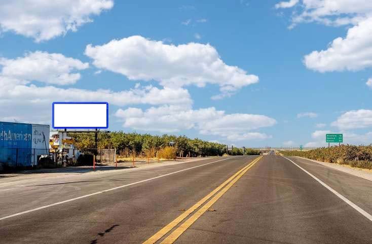 St 41 335 ft N/O Milham W/S F/S