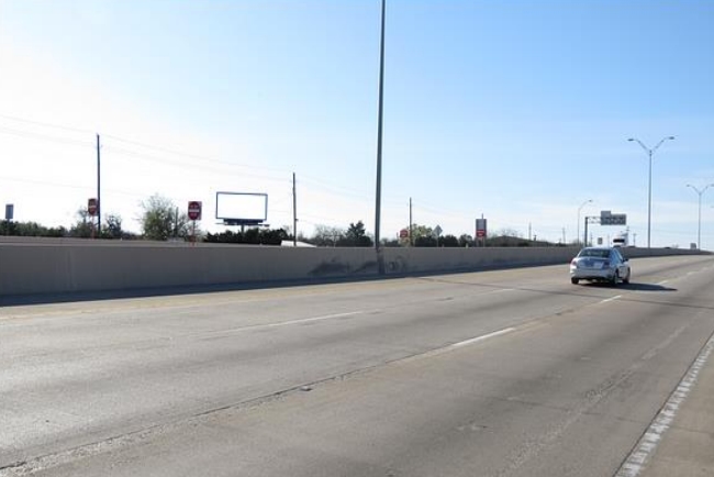 Location photo for S Interstate 35 E (Lancaster)