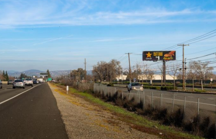 Hwy 50 SL 1.1mi w/o Hazel Ave FW