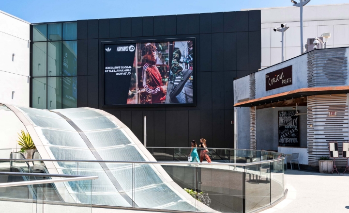 Location photo for Santa Monica Pl near Cayton Children's Museum, Downtown (Santa Monica)