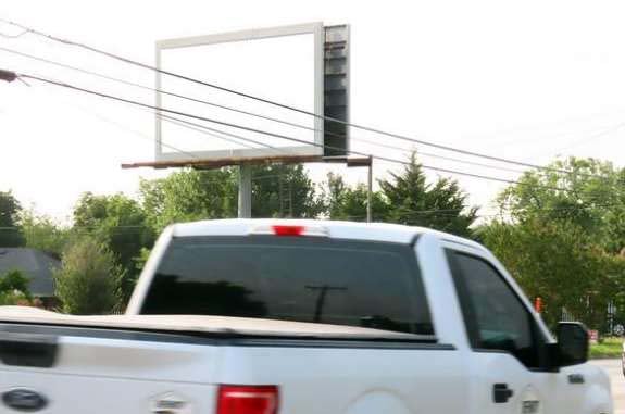 Location photo for N Kaufman St near Susie B Garret Park (Ennis)