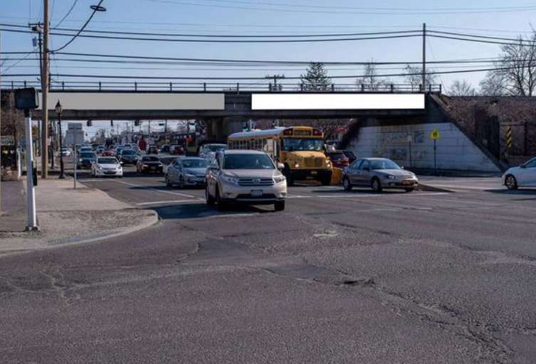 Location photo for Deer Park Ave near Deer Park Ave/Acorn St (Deer Park)