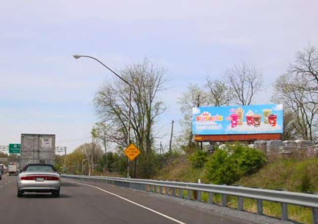 US 22 0.2 mi E/O SR 309 NS Media