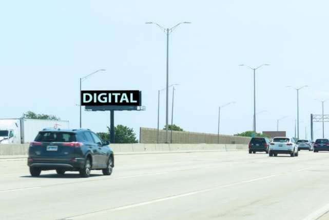 Location photo for 11th Ave near Higgins Rd & Oakton St (Arlington Heights)