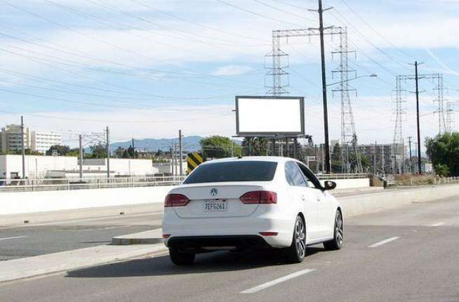 Location photo for Harbor Dr near Navy Exchange Main, Barrio Logan (San Diego)