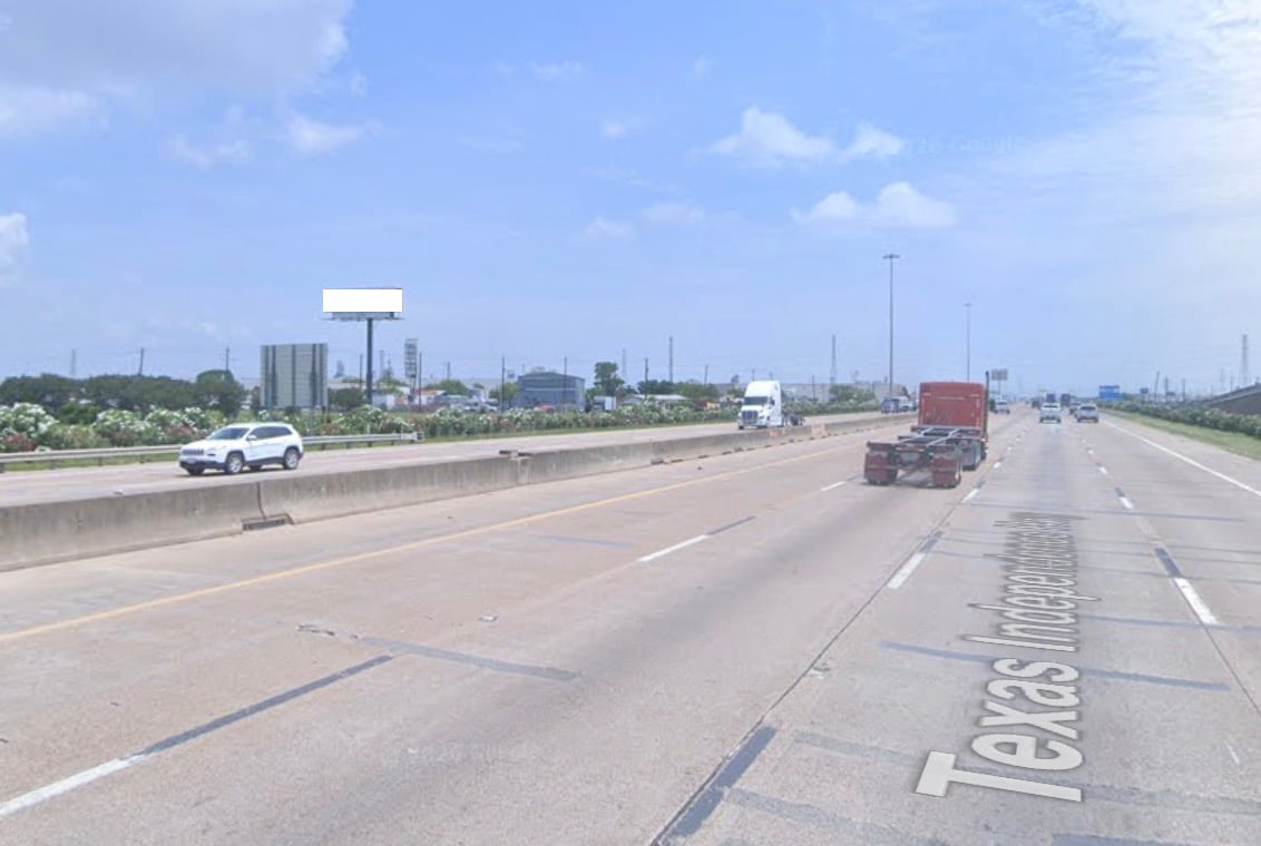 SH 225 @ 3001 Ind. Pkwy/ LaPorte Media