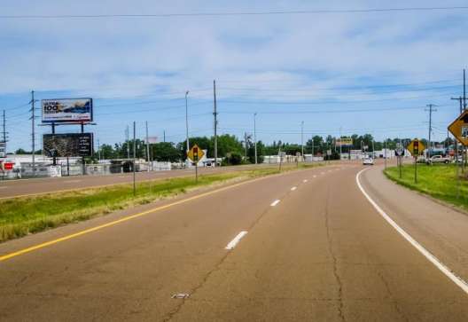 Location photo for US-51 BYP near Tony's Man Cave (Dyersburg)