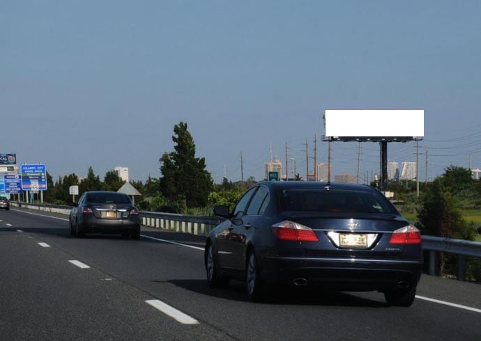 AC Expressway 2,000 ft W/O Exit 2 S/S F/W Media