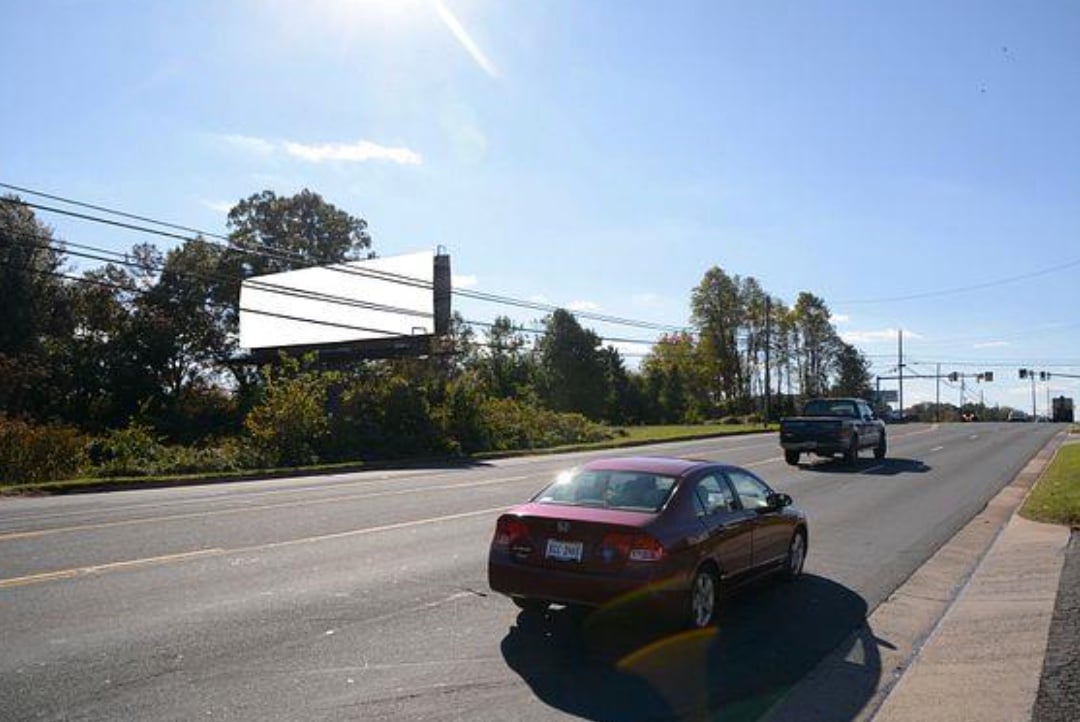 Location photo for Centreville Rd near Maplewood Center (Manassas)