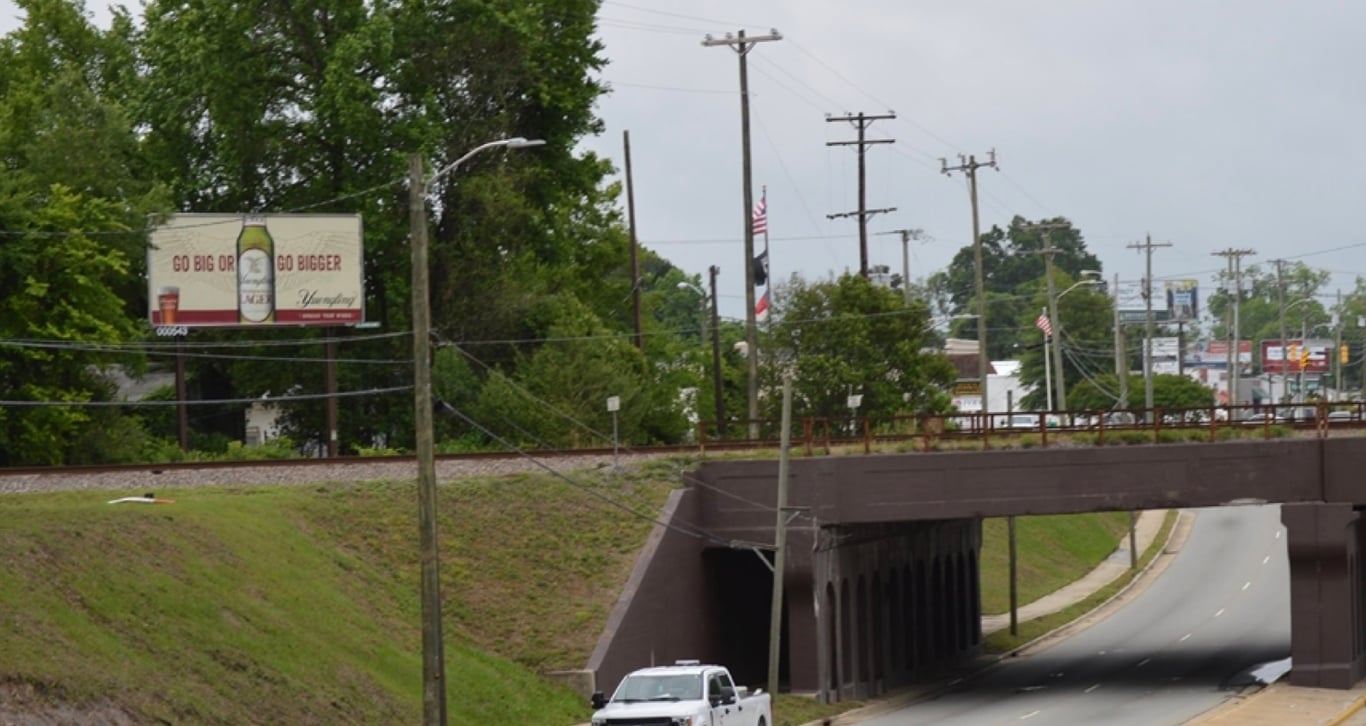 Location photo for 910 RAMSEY ST .6MI N/O GROVE ST (1081B)