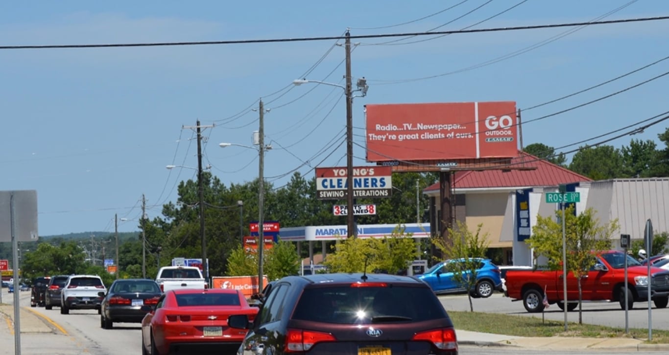 Location photo for N Bragg Blvd near Veteran's Park, Pine Forest (Spring Lake)