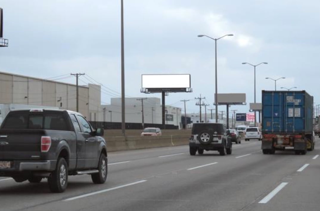 Location photo for N Northwest Ave near Mount Emblem Cemetery (Northlake)