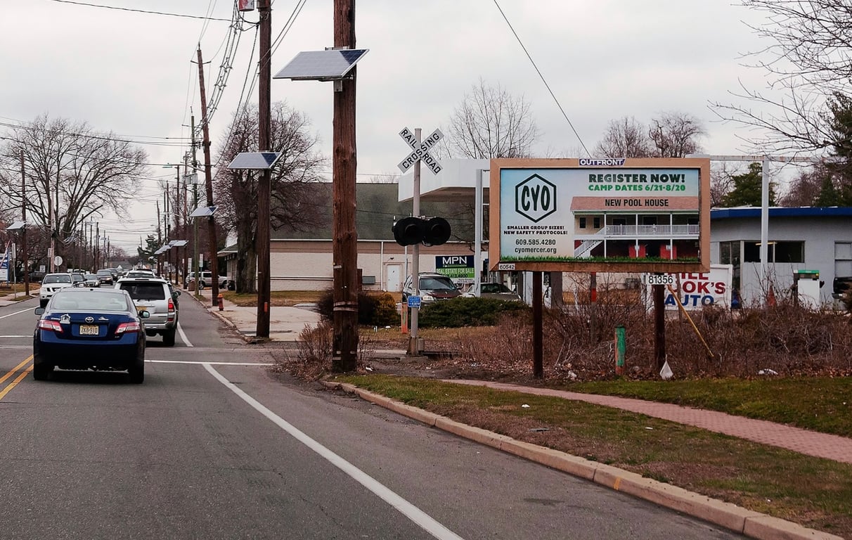 Location photo for S Broad St near South Broad St 132'e of Oak Ln, Yardville (Trenton)