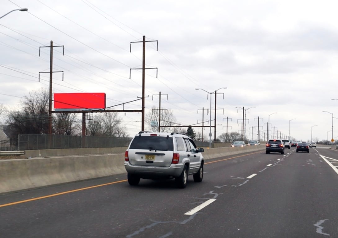 Location photo for Bridge St near Justice Complex Parking Lot Entrance, Downtown (Trenton)