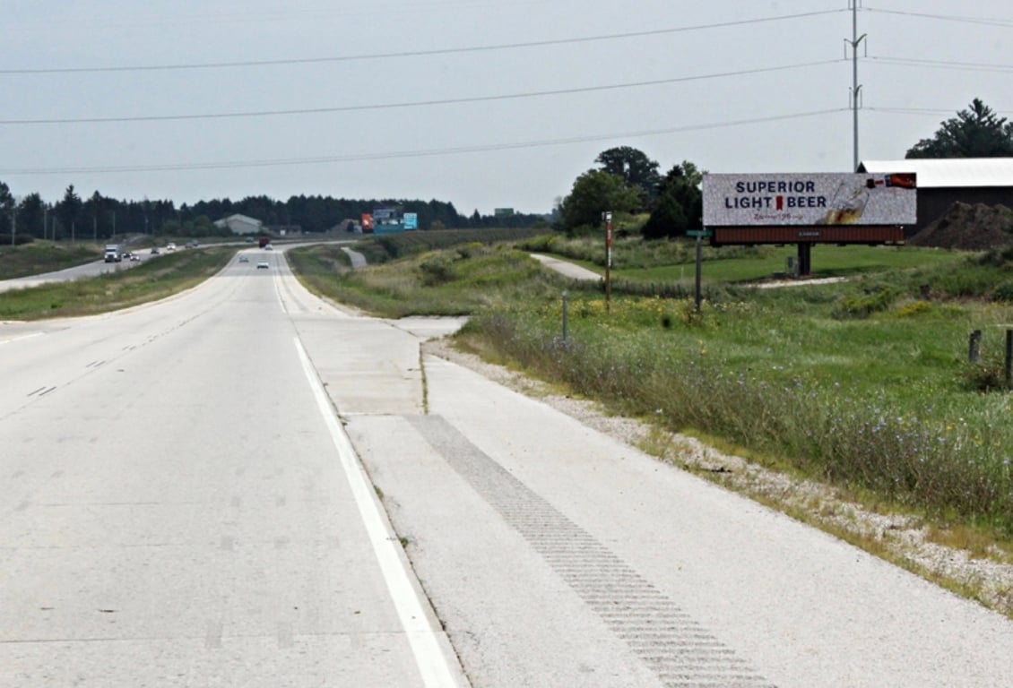 S/S Hwy 23 E/O Bridgewood Rd Media