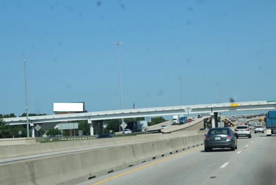 Location photo for North Cir (Carrollton)